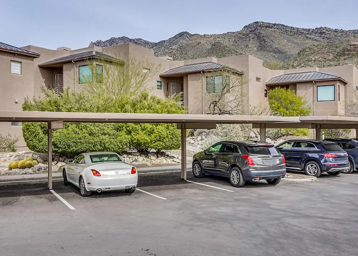 3 Mi To Sabino Canyon! Snowbird Escape W/ Pool Holiday home Tucson