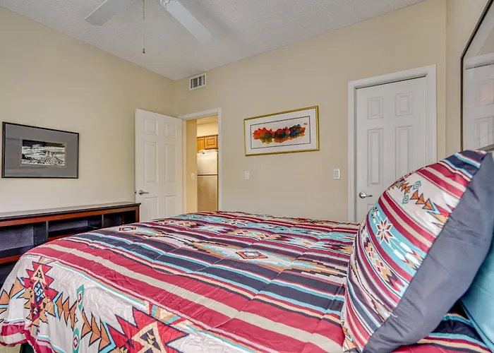 Holiday home 3 Mi To Sabino Canyon! Snowbird Escape W/ Pool